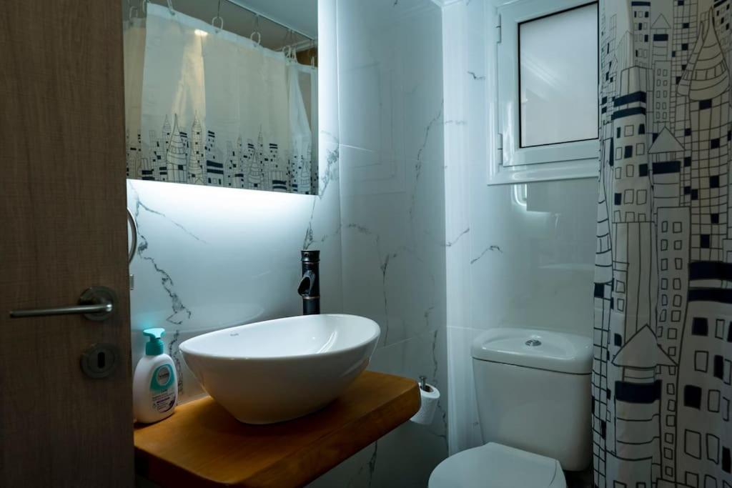 Loftliving 1 By Αττικο Νοσοκομειο Appartement Athene Buitenkant foto